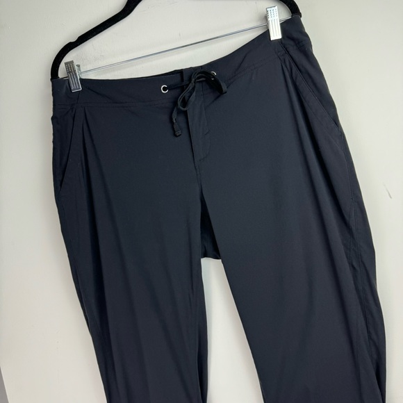 Columbia Womens Anytime Outdoor Boot Cut Pants Sz 12 Black Omni Shield - Picture 8 of 16